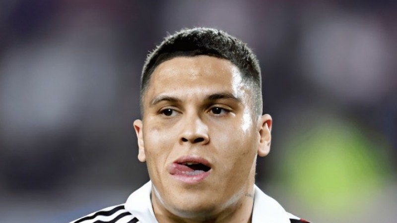 Juanfer Quintero volverá a vestir "la número 10" para su tercer ciclo con la banda roja